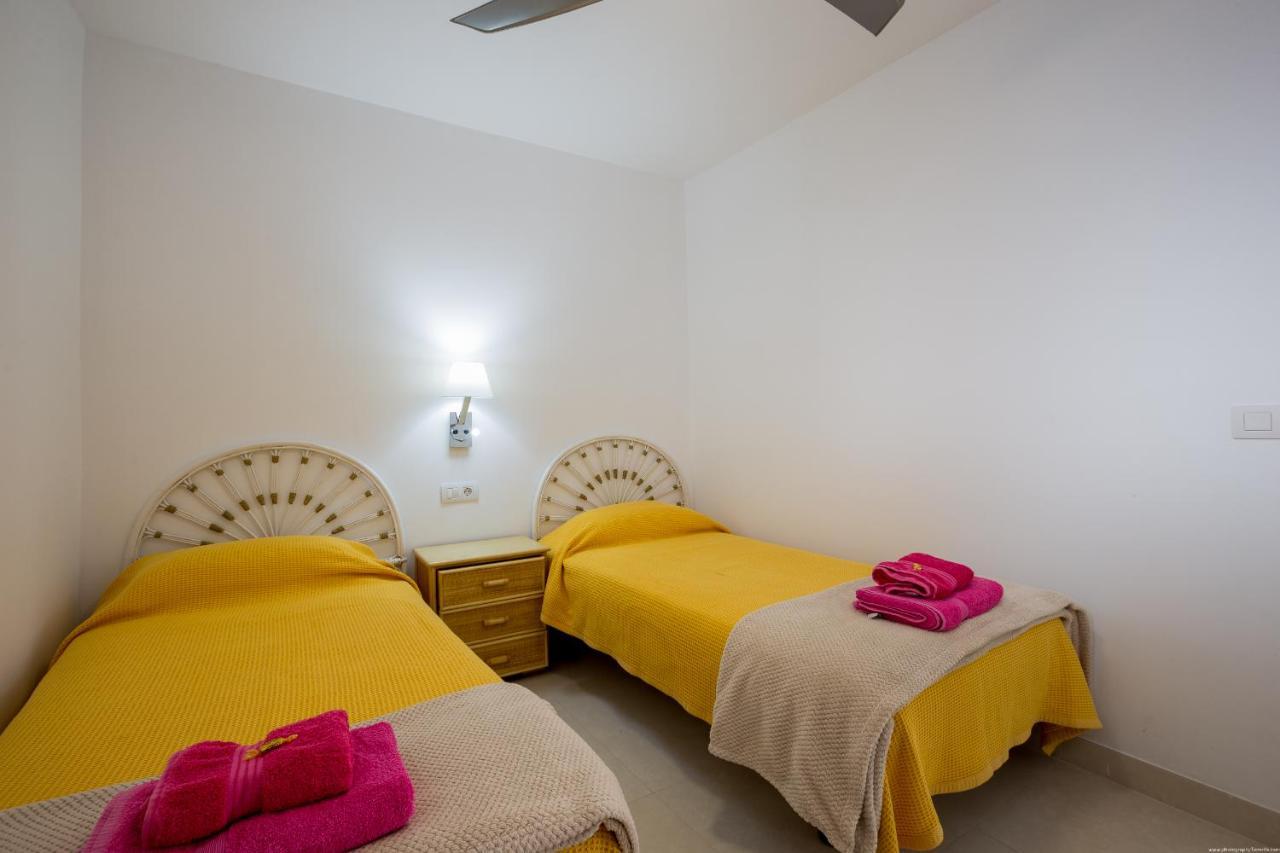 Go2Tenerife Apart'Drago Family Santiago 1 Плайя-де-лас-Амерікас Екстер'єр фото