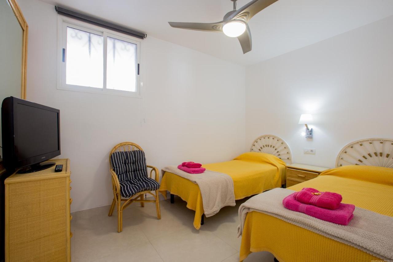 Go2Tenerife Apart'Drago Family Santiago 1 Плайя-де-лас-Амерікас Екстер'єр фото
